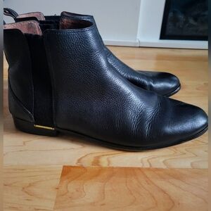 Louise et Cie black leather booties